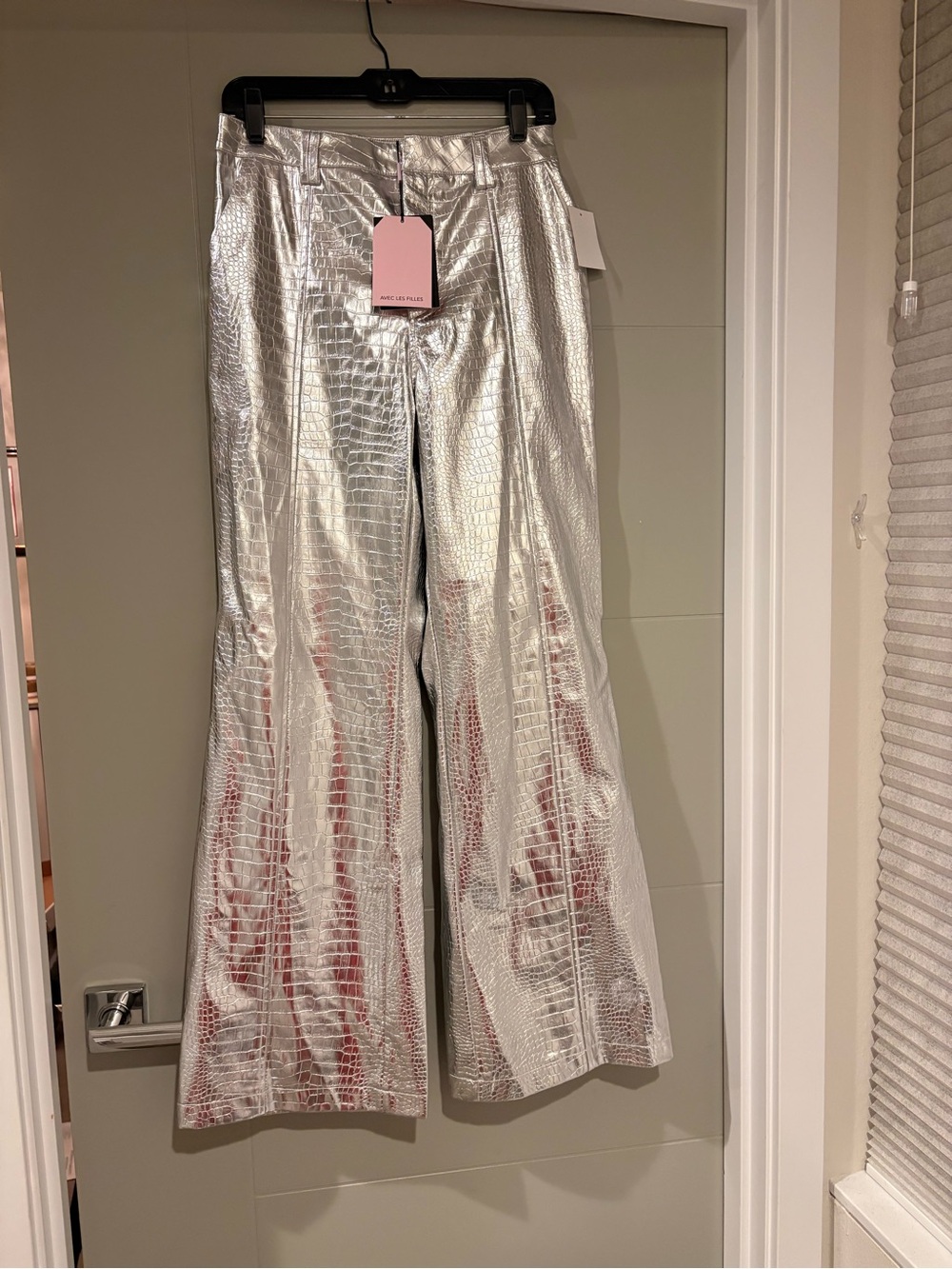 NWT Avec Les Filles Silver Croc Metallic Wide Leg Pants Size 6 - Picture 5 of 5